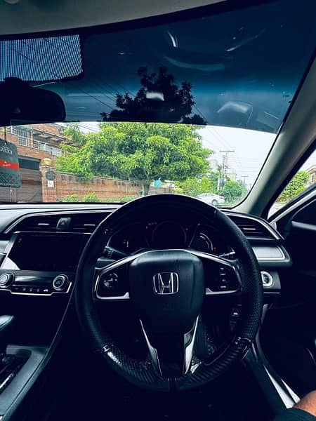 Honda Civic Oriel 2017 6