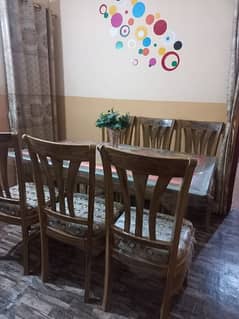 Dining table with 6 chairs