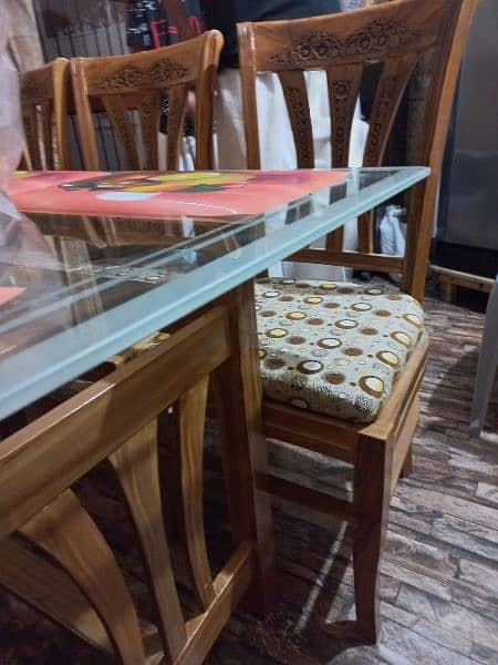 Dining table with 6 chairs 2