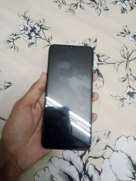 infinix hot 9play 4/64 with box and charge. no open no repair all okay 3