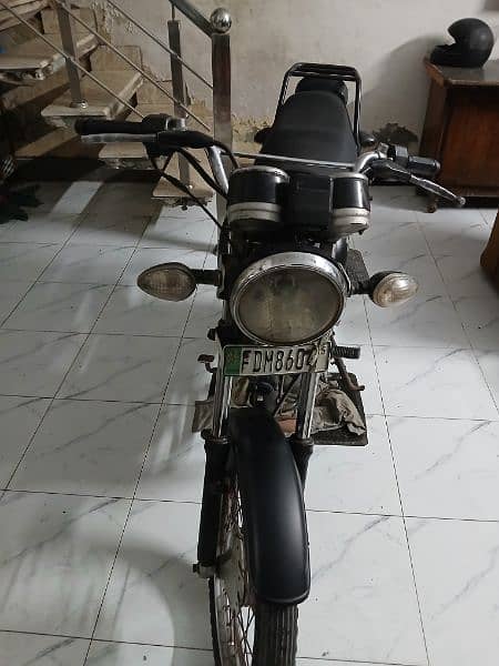 suzuki GS 150 3