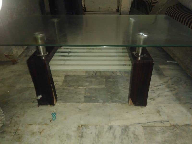 Drawing room center table with mirror 2