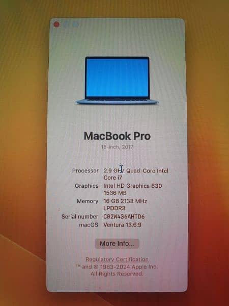 Mac Book 8