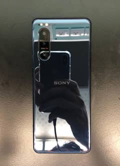 Sony Xperia 5 Mark II- lines on screen PTA Approved 10/10 condition