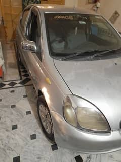 Toyota Vitz 1999