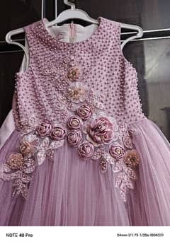 want to sale this beautiful frock due to size issue