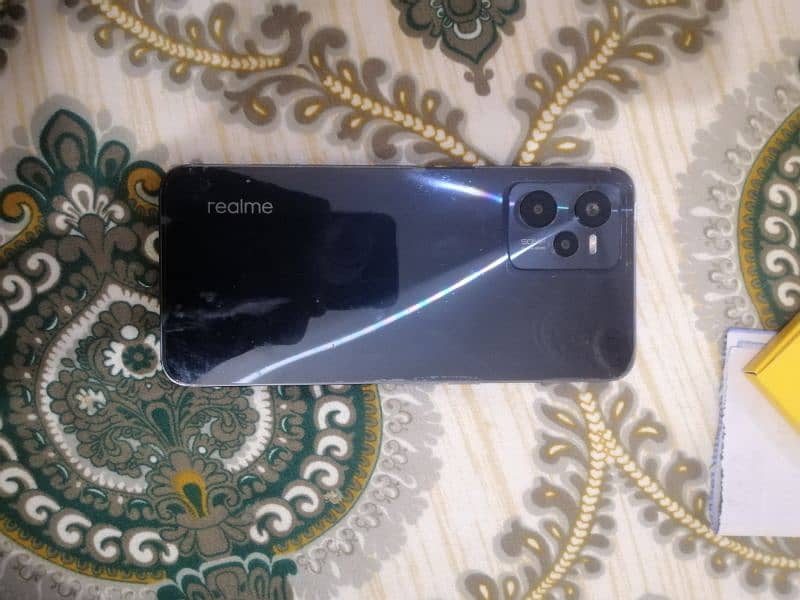 realme C35 0