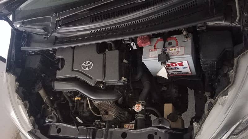 Toyota Vitz2017reg 2021 8