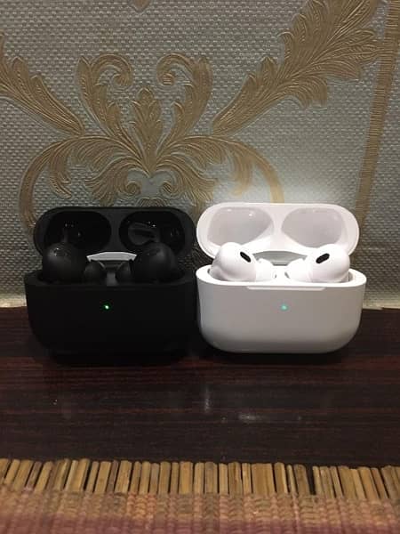 AirPods Pro (12 month warranty) 8