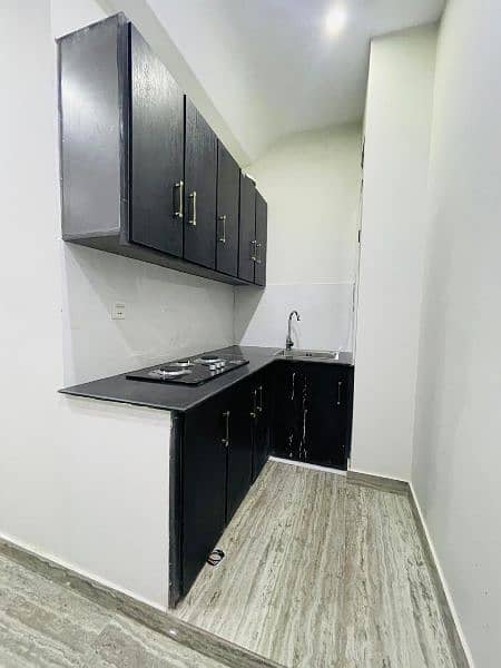 1 bedroom appartment for rent in daily basis in bahria bahria town l 5