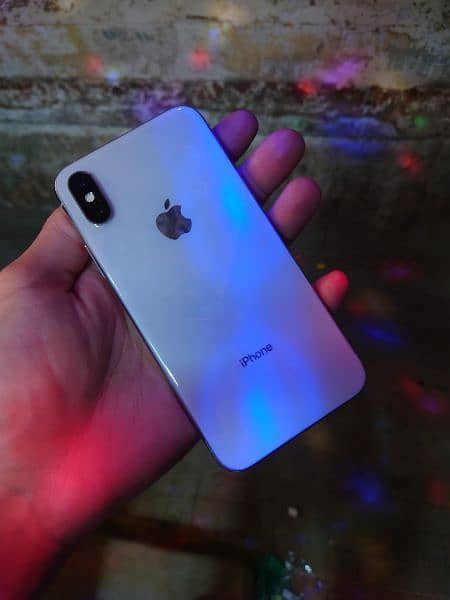 iPhone XS Factory Unlock Mint Condition Genuine Set 2