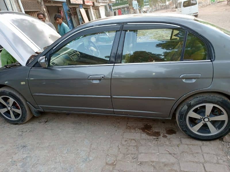 Honda Civic EXi 2005 0