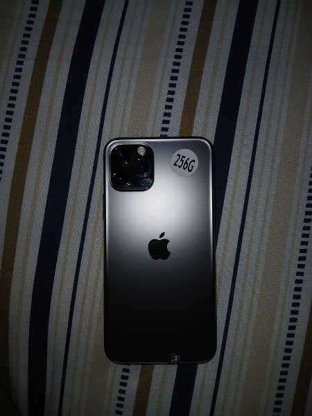 iPhone 11 Pro PTA Approved | 256 GB | No box 0