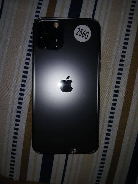 iPhone 11 Pro PTA Approved | 256 GB | No box 4