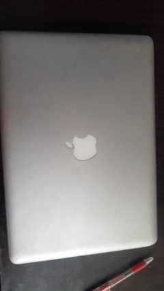 MacBook Pro 2012 0