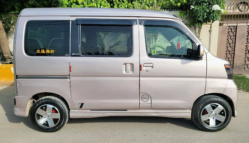 Dahatsu Atrai Wagon Urgent Sale Batr Suzuki Every Nissan Clipper Hijet 7