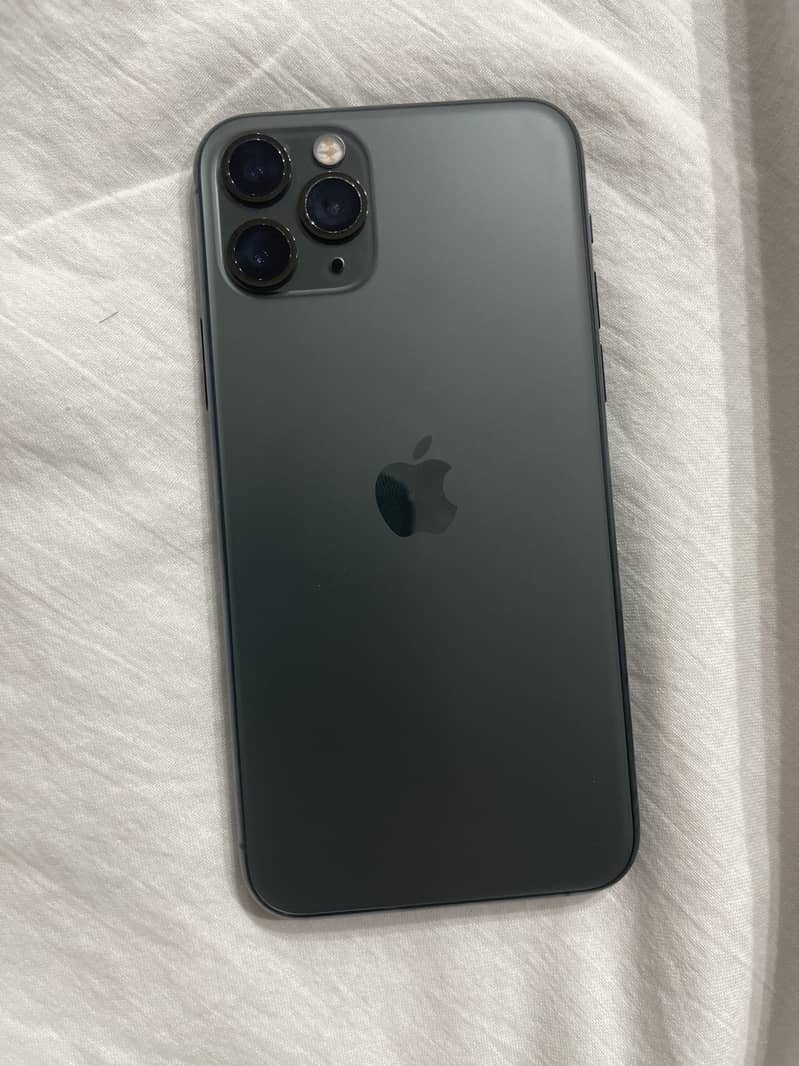 iPhone 11 Pro 03315004595 0