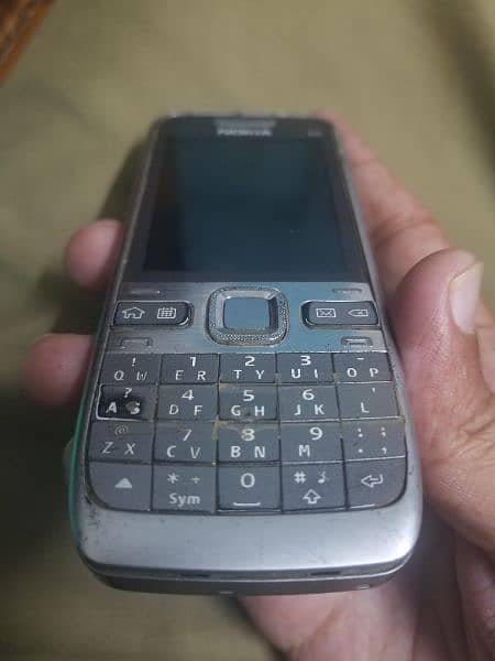 Nokia E55,1100 6