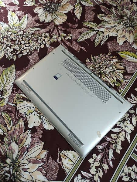 HP EliteBook x360 1030 G3 2