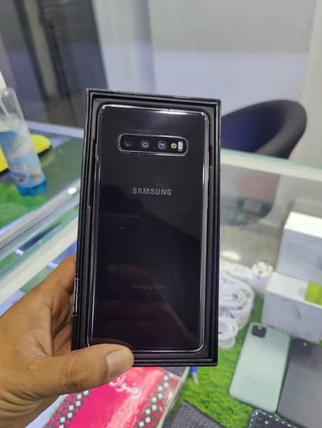 Samsung s10 plus 5