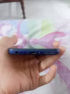 Vivo Y19 8/256 gb with box