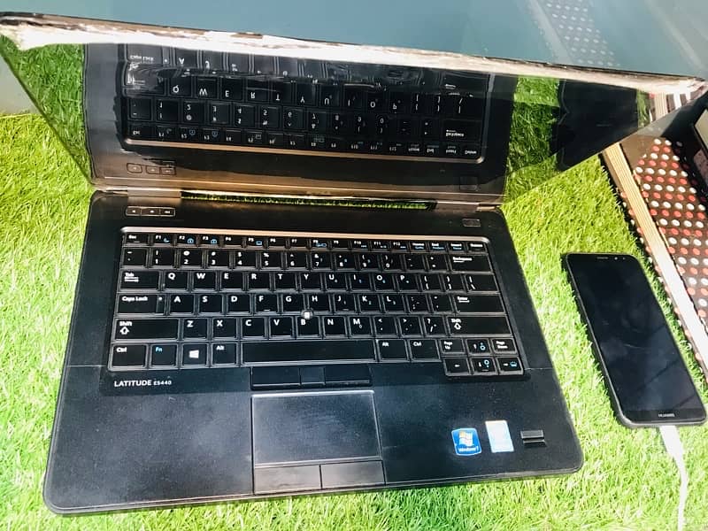 Dell laptop latitude 5440 1