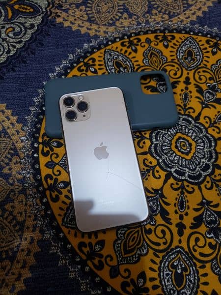 iPhone 11 Pro 64gb jv Non PTA all ok condition pic mein dakhlo 2