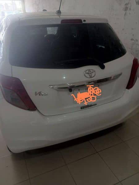 Toyota Vitz 2012 1