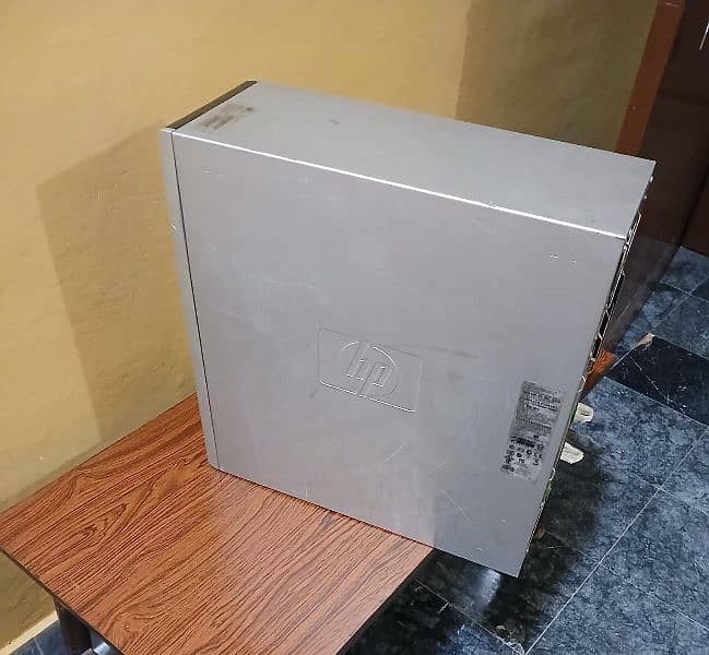 Hp Z400 workstation 1