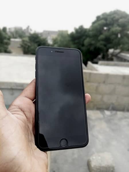 iPHONE 7Plus (Exchange Possible) 3