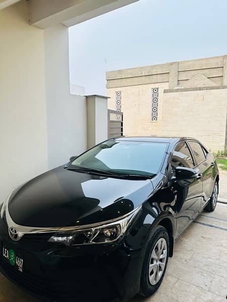 Toyota Corolla XLI 2018 Auto (Army Offr Used) 3