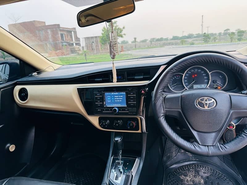 Toyota Corolla XLI 2018 Auto (Army Offr Used) 10