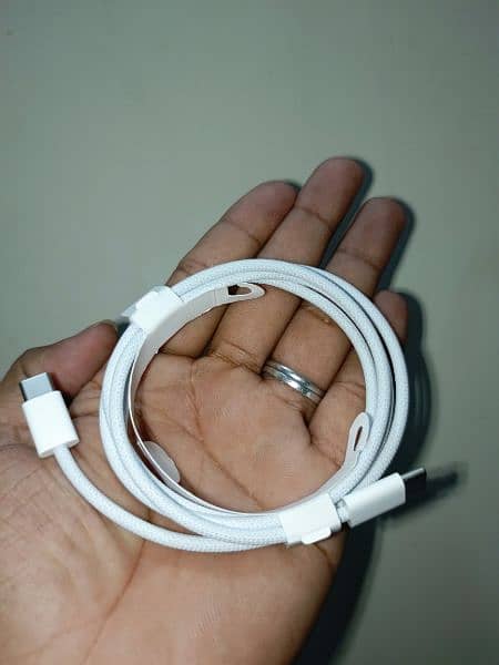 Iphone 15 Pro max type c to Type c cable 2