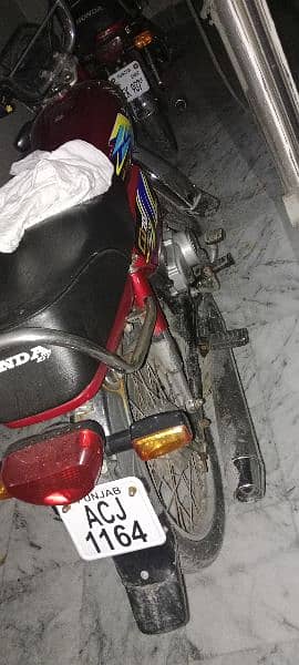 HONDA CD 70 2