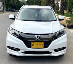 Honda Vezel Z Sensing Package Model 2016 Reg 2017 Just Like New