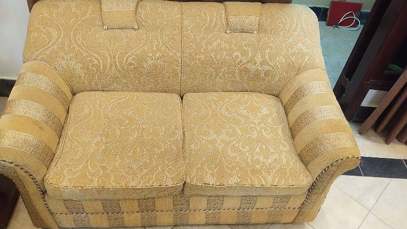 7 Seater Sofa Available for Sale 4