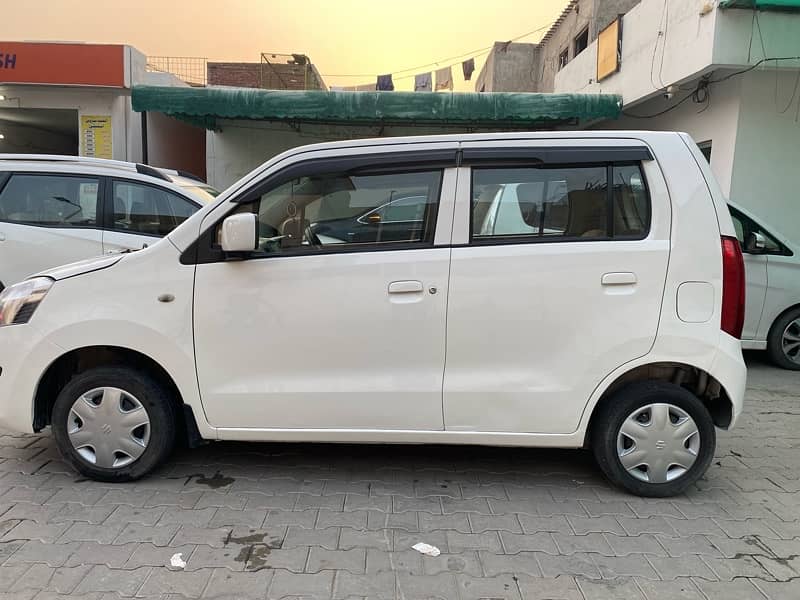 Suzuki Wagon R 2016 1