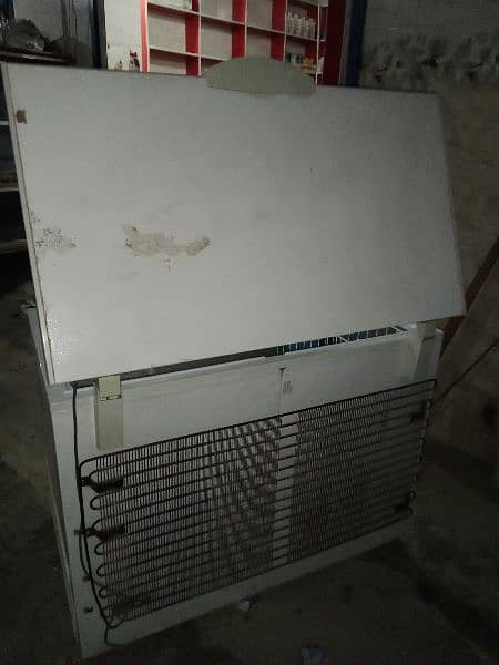 freezer for urgent sale 3