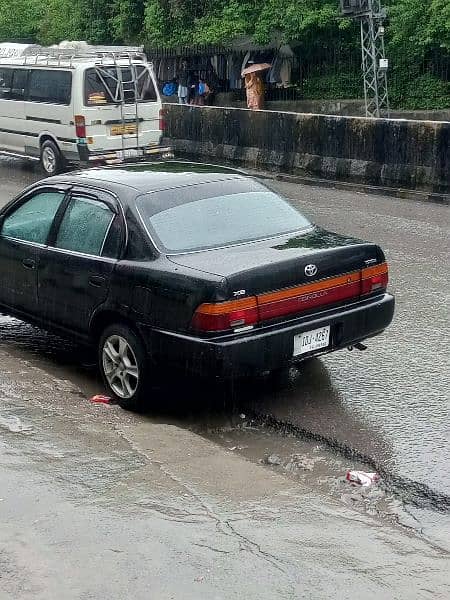 Toyota Corolla XE 1998 3