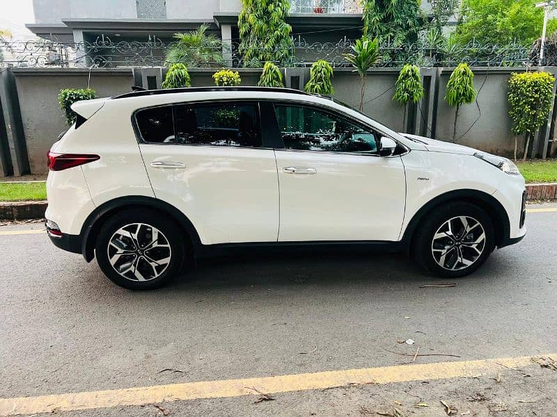 Avaliable for sale in Lahore Kia Sportage AWD model 2021 reg 2021 b2b 2