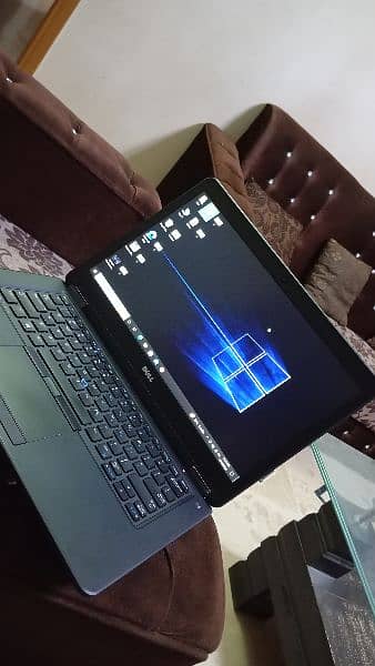 DELL LATITUDE E7450 BUSINESS CLASS WITH DUAL GPU 2GB Nvidia graphic 3