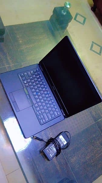 DELL LATITUDE E7450 BUSINESS CLASS WITH DUAL GPU 2GB Nvidia graphic 4