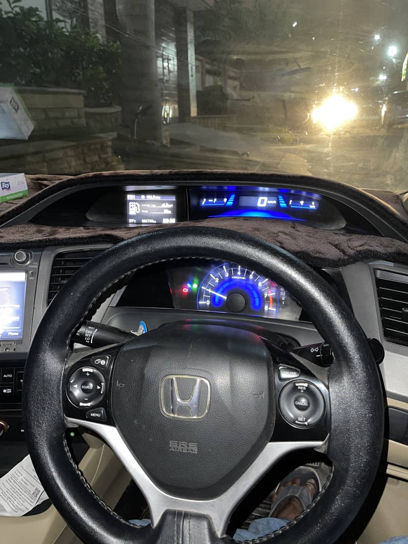 Honda Civic VTi Oriel 2014 UG 10