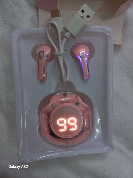 Earbuds 3