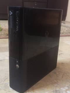 X BOX 360 / (Slim Black)