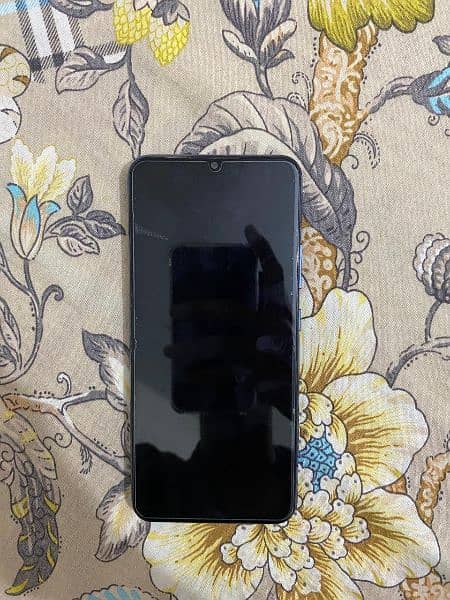 I'm selling my realme c12 0