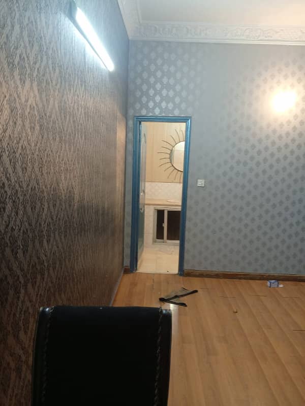 1 KANAL UPPER PORTION FOR RENT IQBAL TOWN 3