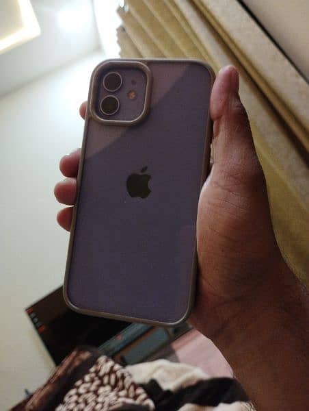 iPhone 12 - 64GB, Purple, 10/10 Condition, 81% Battery Health 5