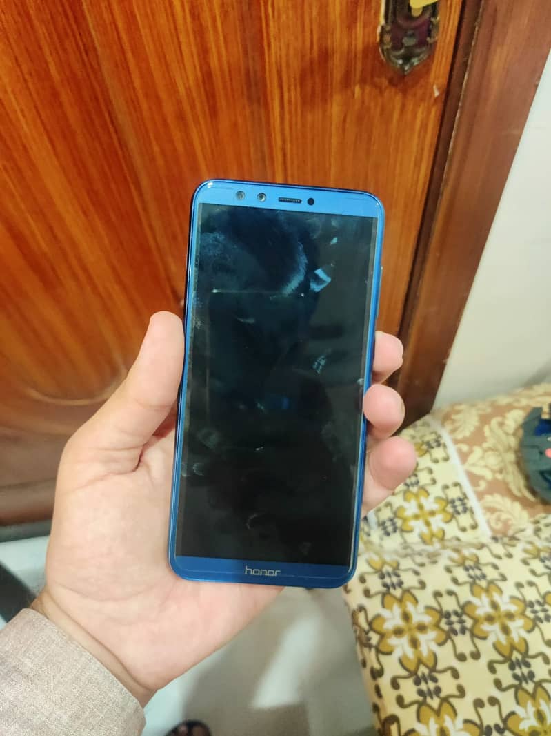 Huawei Y7 Prime 2018 3