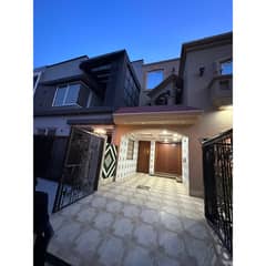 5 Marla House For Rent In Jinnah Block